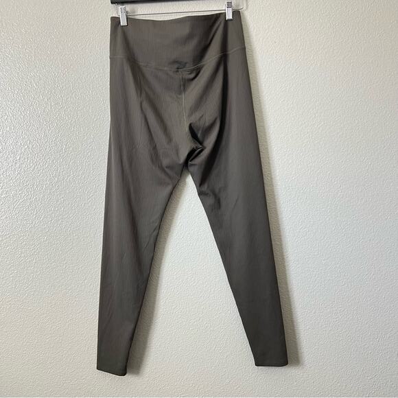 Girlfriend Collective Rib High-Rise Legging Olive Green - Picture 4 of 6